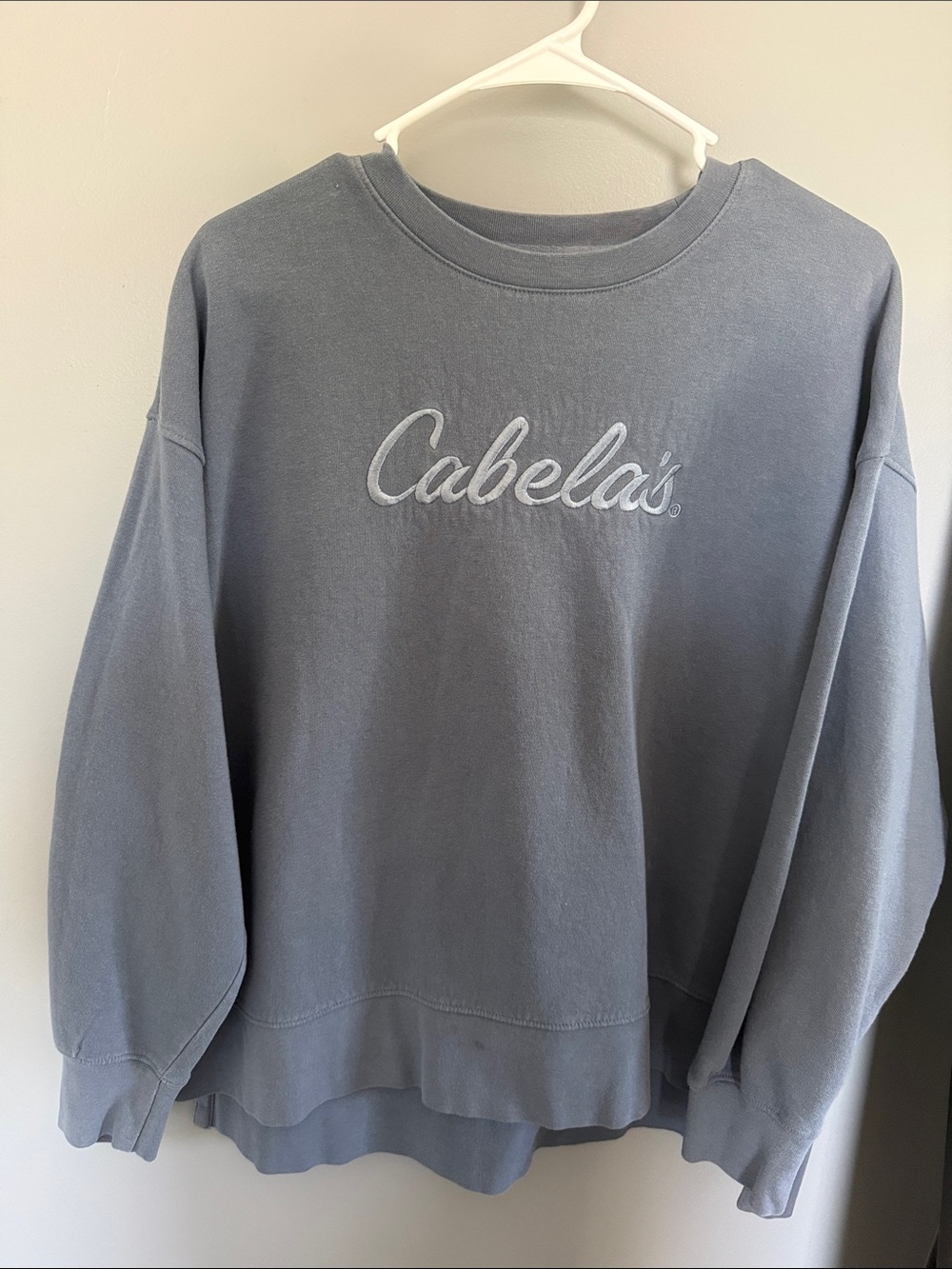 Cabela's Women's Crewneck Sweatshirt in Dusty Blue